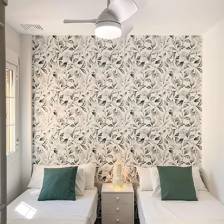 Cozy House Palm Apartment
